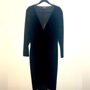 Long sleeve velvet top